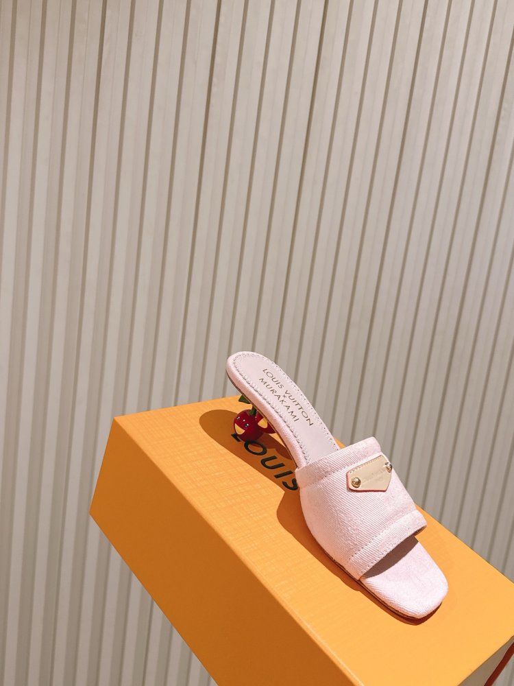 Босоніжки фото 9