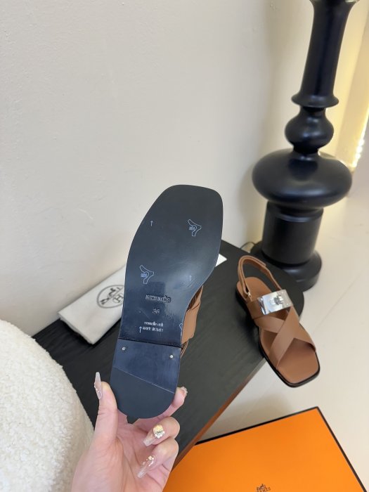 Sandals women's фото 9