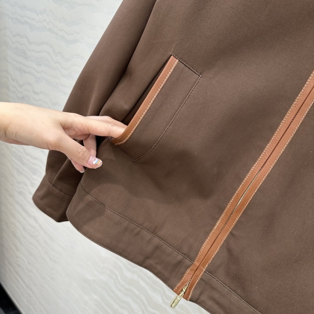 Куртка шкіряна жіноча фото 7