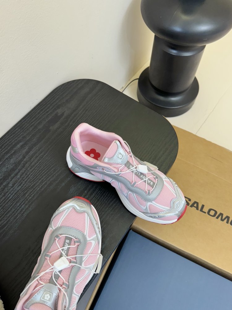 Кроссовки женские XT-6 фото 4