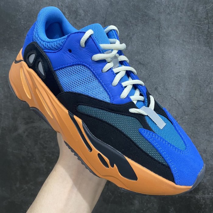 Кросівки Yeezy 700 Bright Blue GZ0541 фото 3