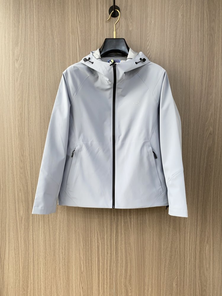 Куртка вітровка чоловіча