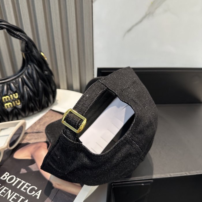 Кепка фото 3