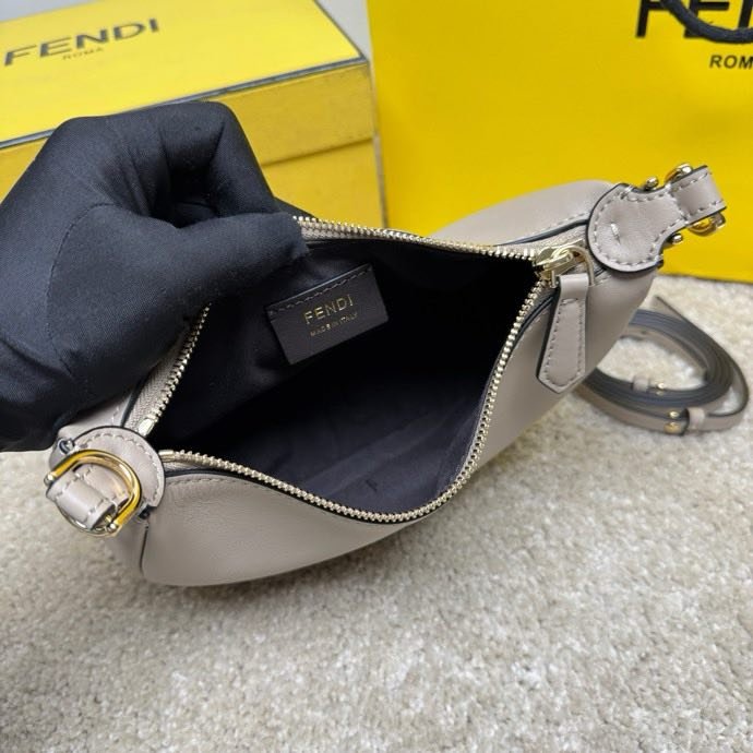 Сумка жіноча шкіряна 20 см фото 9