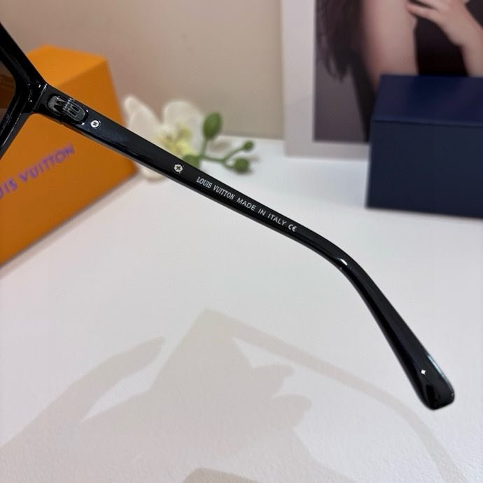 Окуляри сонцезахисні фото 6