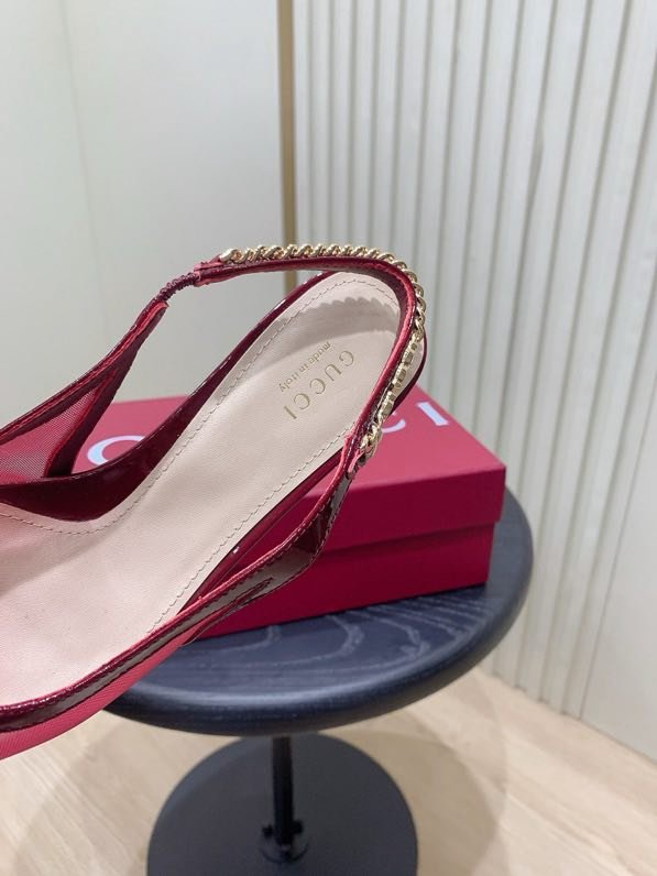 Босоніжки фото 2