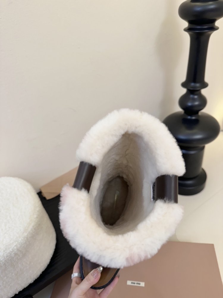 Сапоги женские фото 8