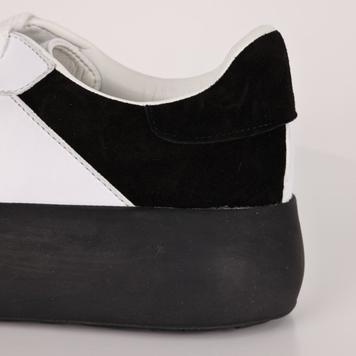 Sneakers Maison Margiela Panelled Platform Low Top Sneakers фото 4