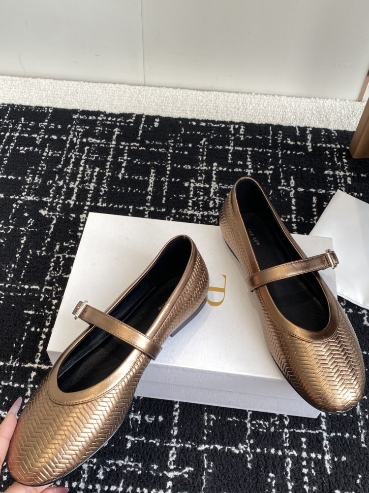 Балетки кожаные фото 7