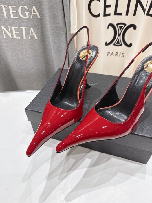 Босоножки фото 7