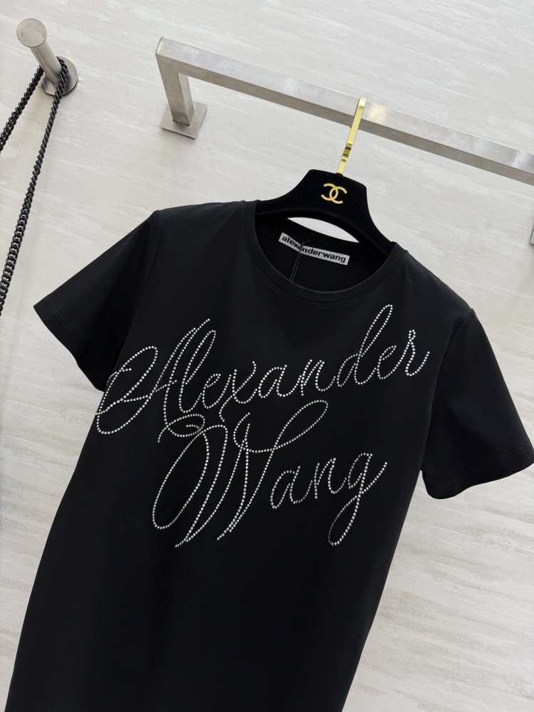 Футболка жіноча фото 3