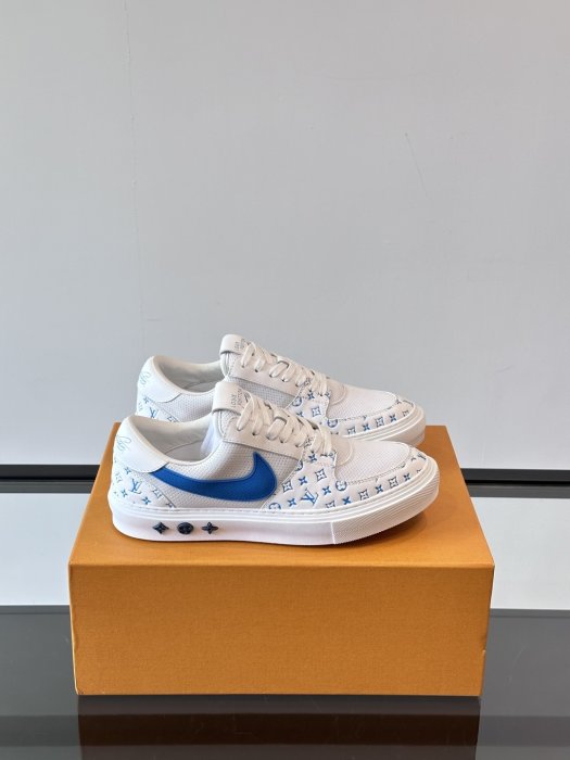 Кроссовки мужские