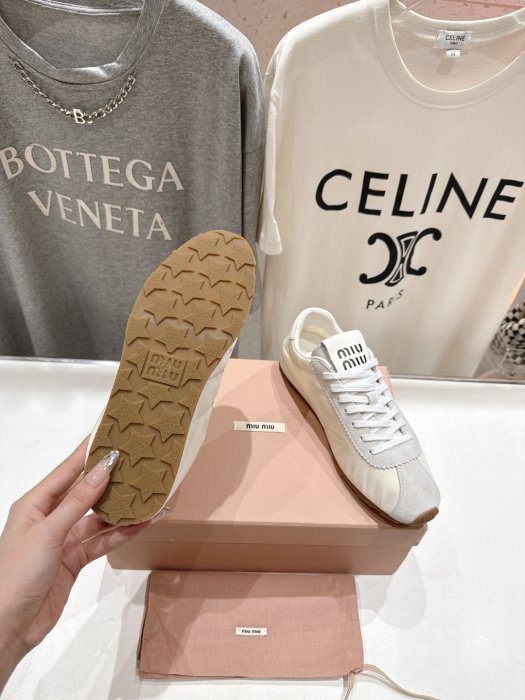 Кроссовки фото 9