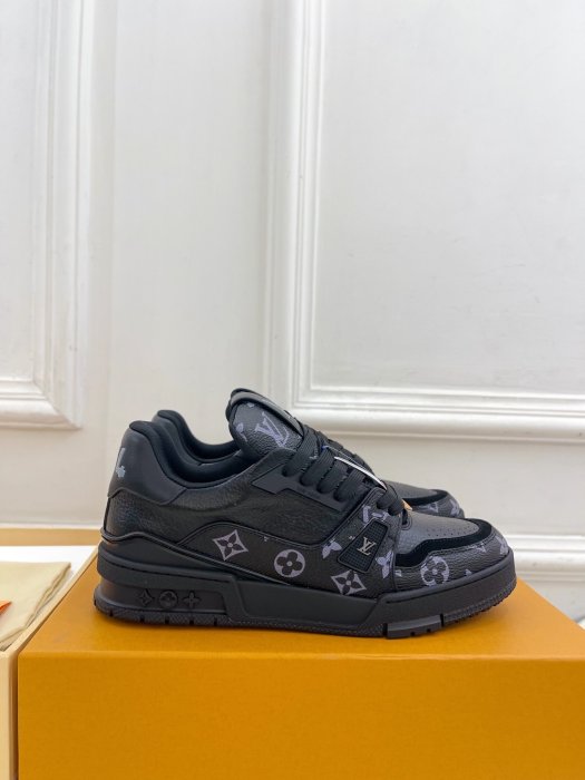 Sneakers фото 2
