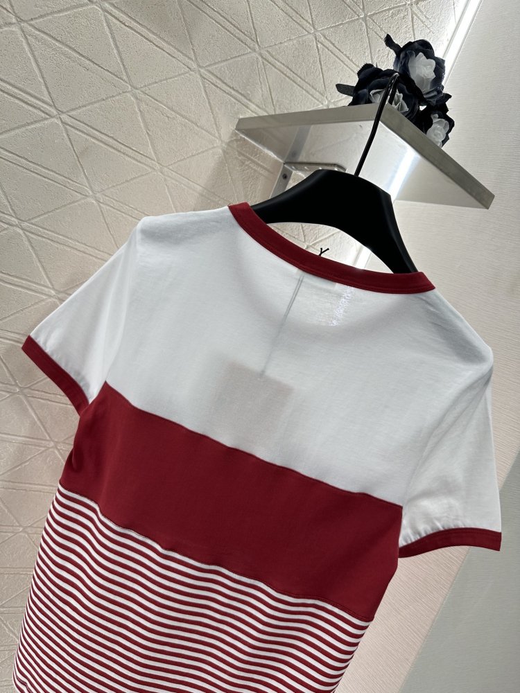 Футболка жіноча фото 4