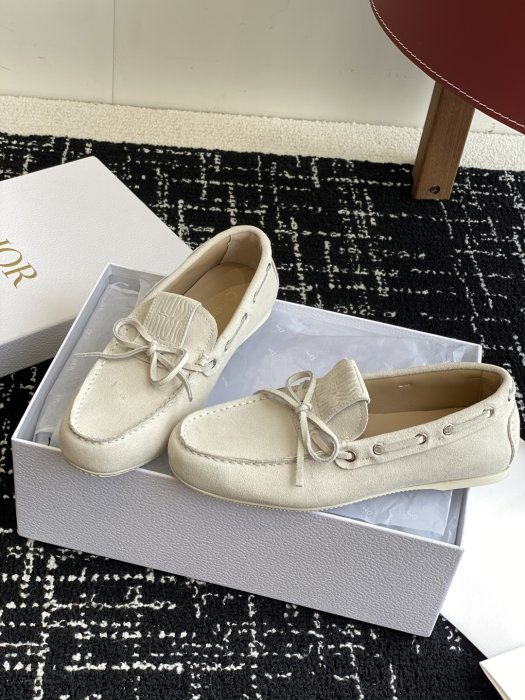 Лоферы женские фото 3