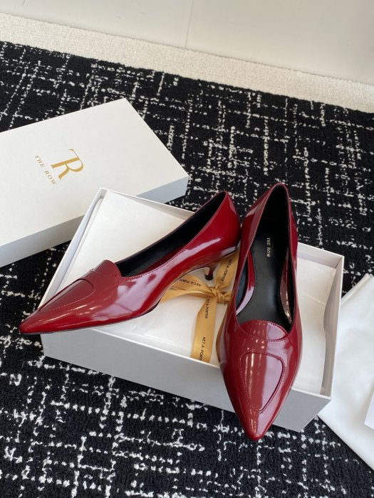 Туфли кожаные женские фото 5