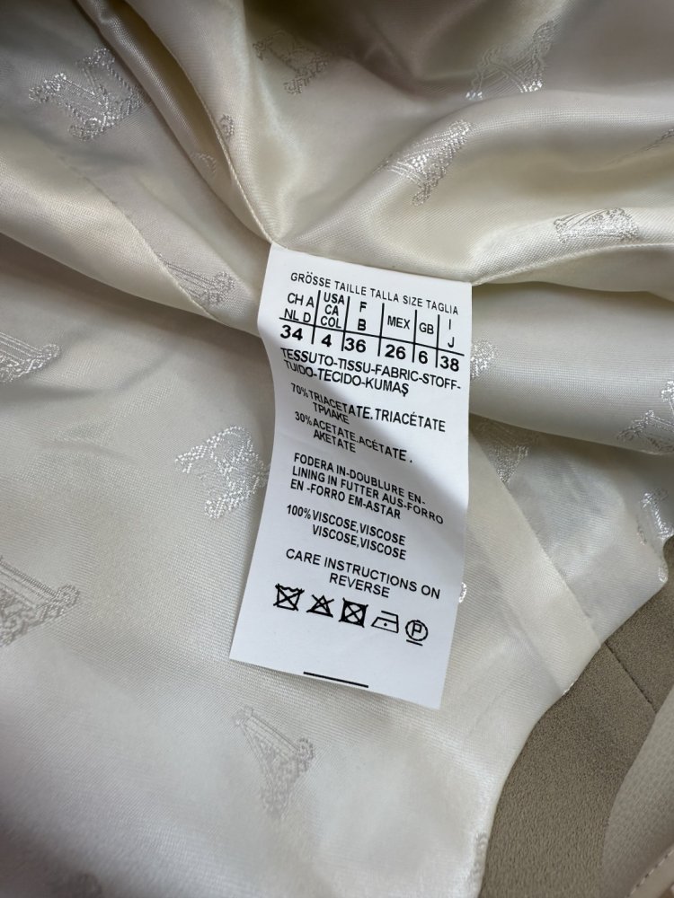 Costume female фото 9