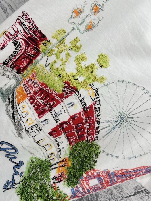 T-shirt women's фото 3