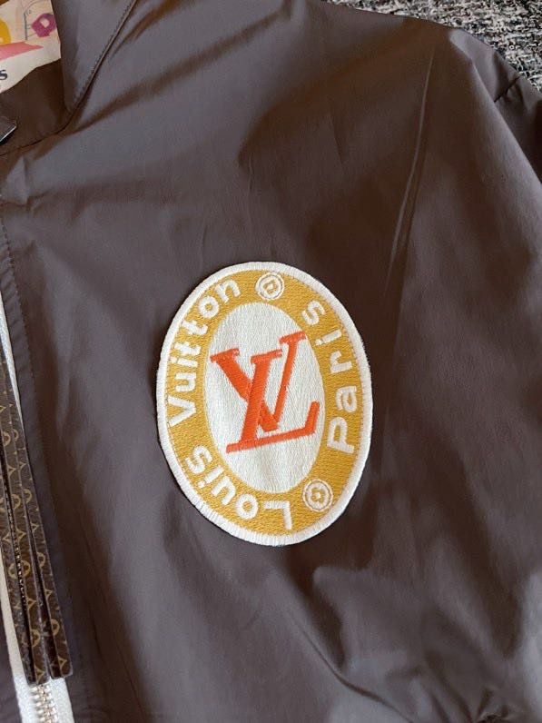 Jacket women's фото 9