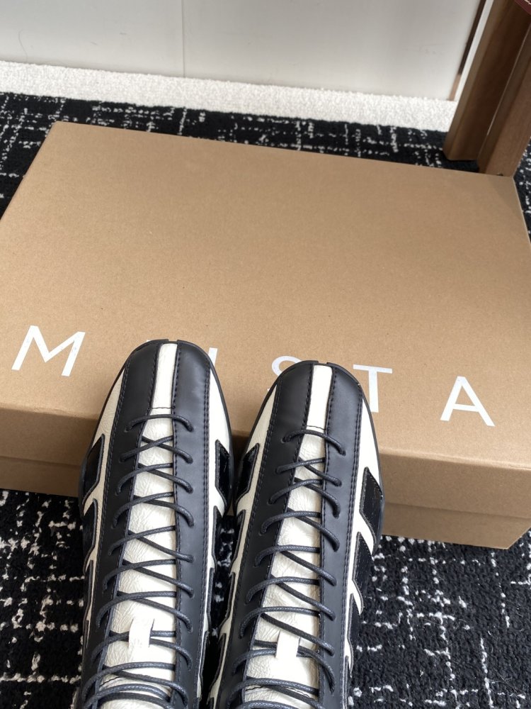 Boots women's фото 7