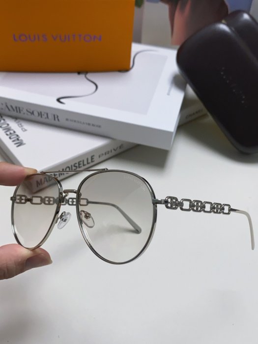 Очки солнцезащитные фото 6