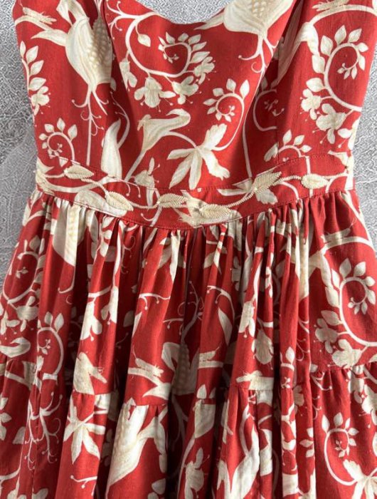 Red dress from suspenders фото 2