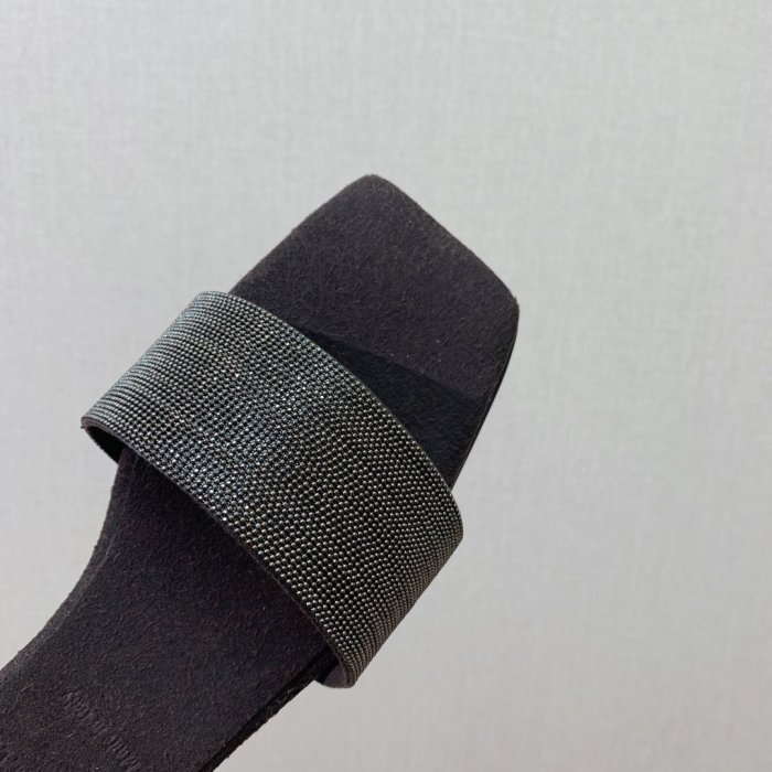 Шлепанцы женские - размер 38 фото 2