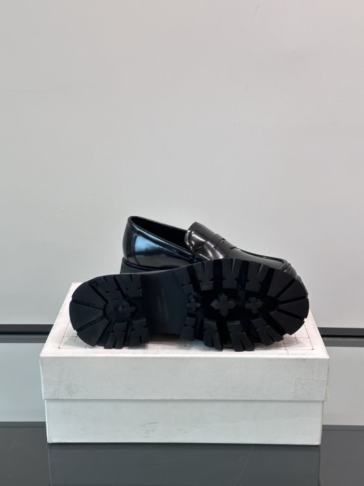 Туфлі чоловічі фото 9