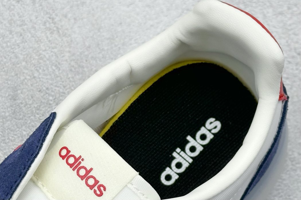 Кроссовки Adidas Barreda Decode фото 8