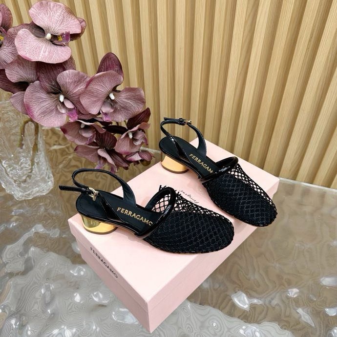 Босоніжки фото 3