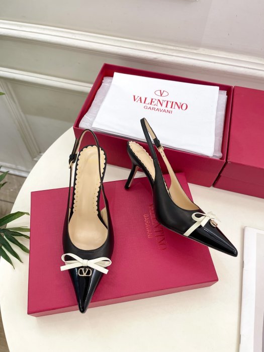 Босоножки фото 4