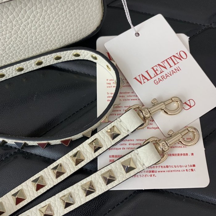 Сумка женская Valentino Garavani Rockstud 19 см фото 4