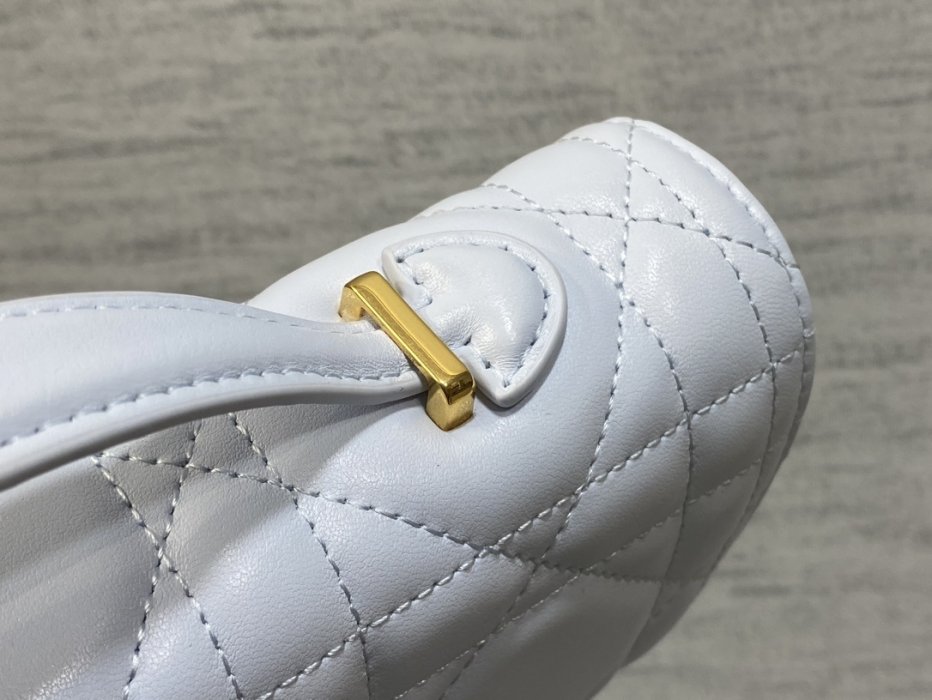 Сумка Miss Caro 24 см фото 3