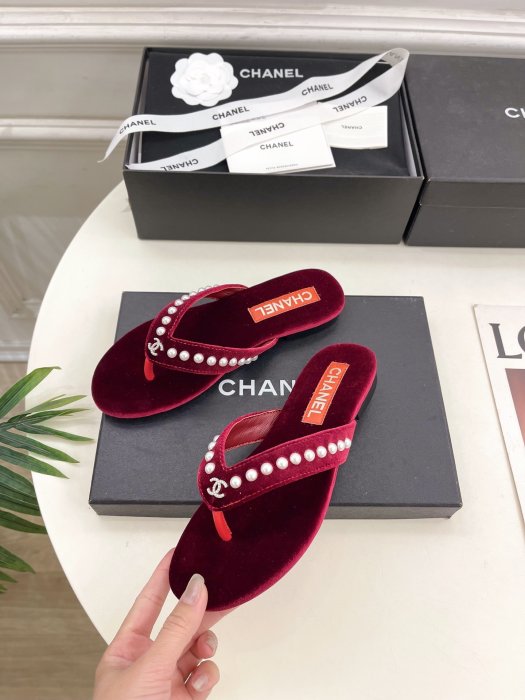 Шлепанцы фото 3