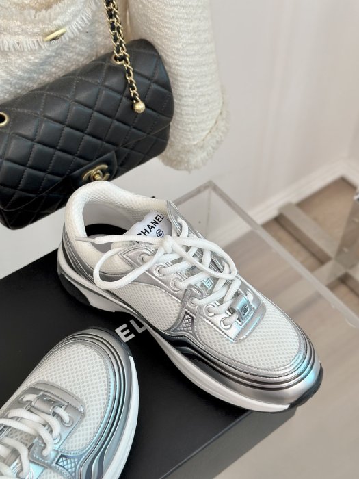 Sneakers women's фото 5