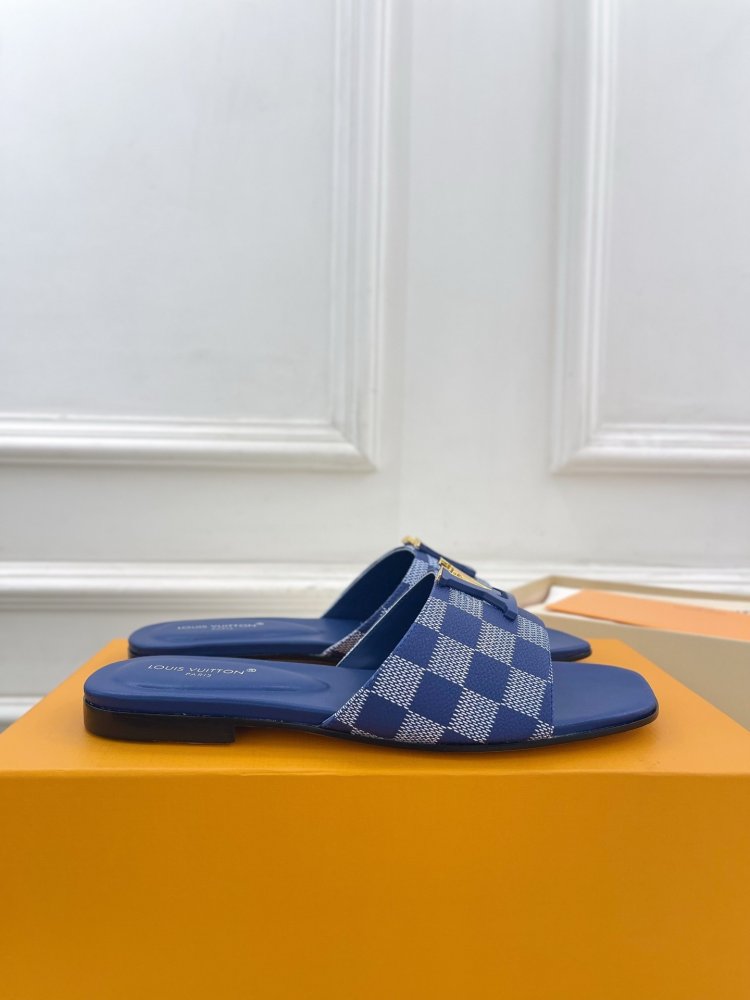 Шлепанцы женские фото 4