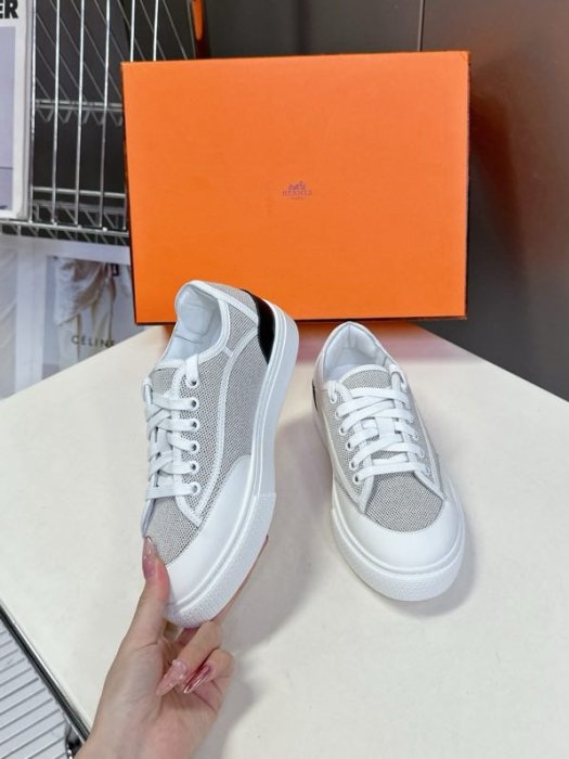 Кроссовки фото 3