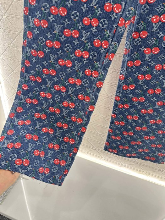 Джинси жіночі фото 5