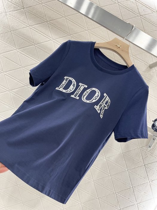 Футболка женская фото 5