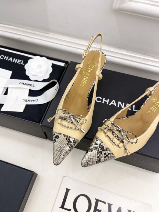 Босоножки фото 7