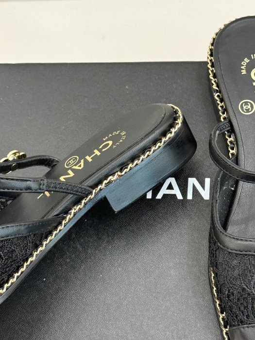 Босоножки фото 6