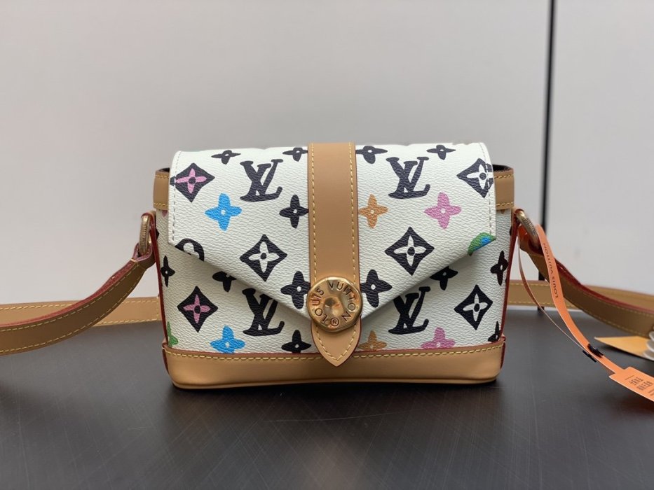 Louis vuitton handbag 2019 on sale