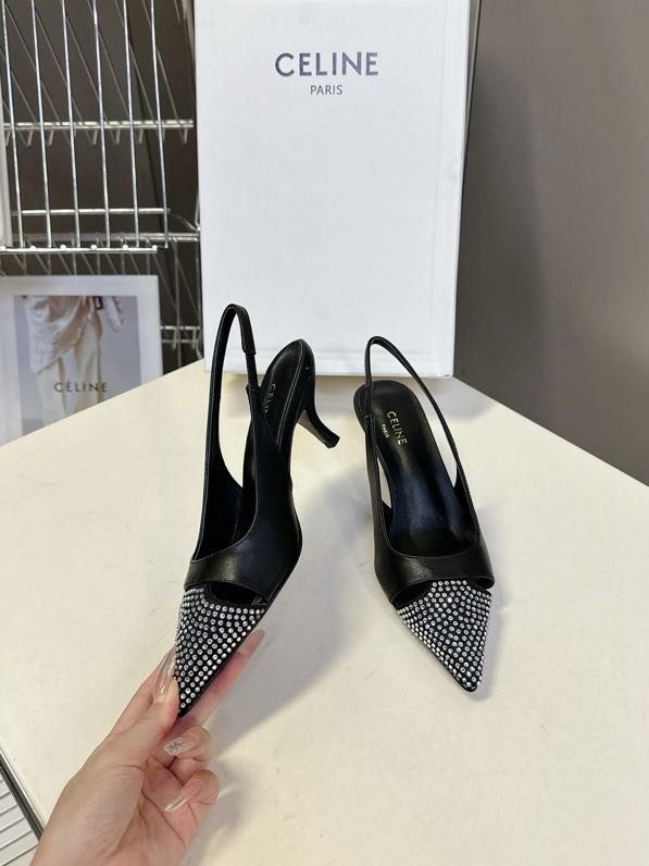 Босоніжки фото 8