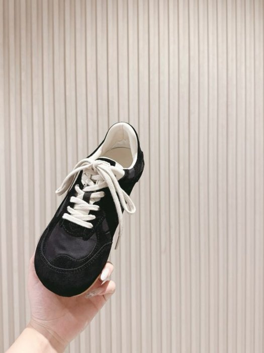 Кроссовки фото 8