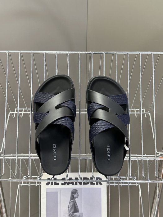 Шлепанцы фото 6