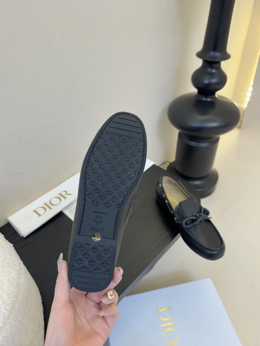 Лоферы женские фото 6