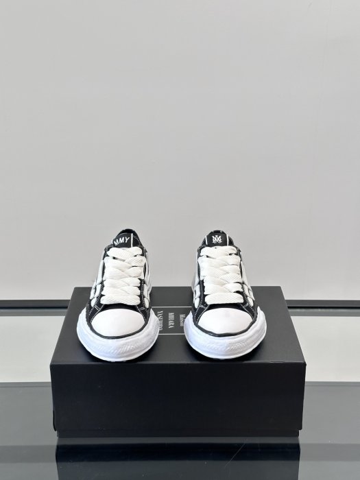 Кросівки чоловічі фото 2