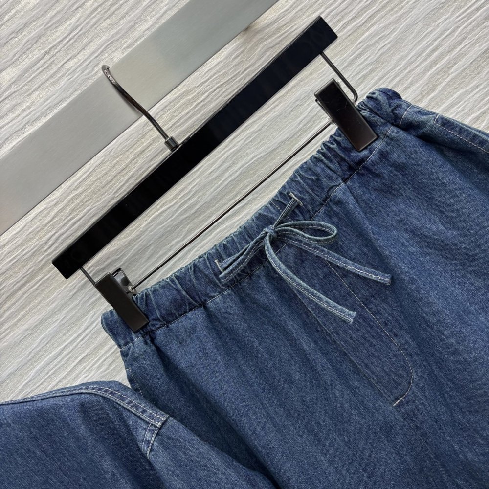 Costume female фото 3