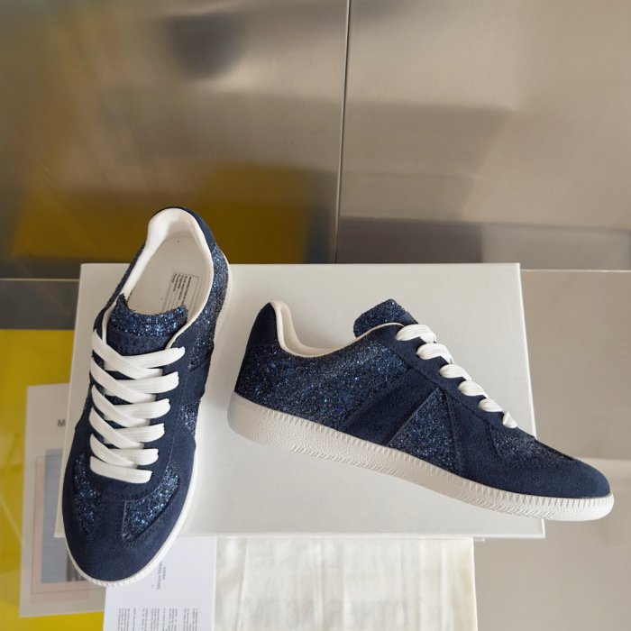 Кросівки фото 3